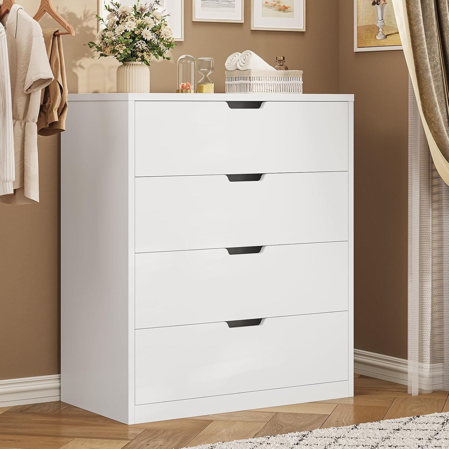 4 Drawers Dresser White